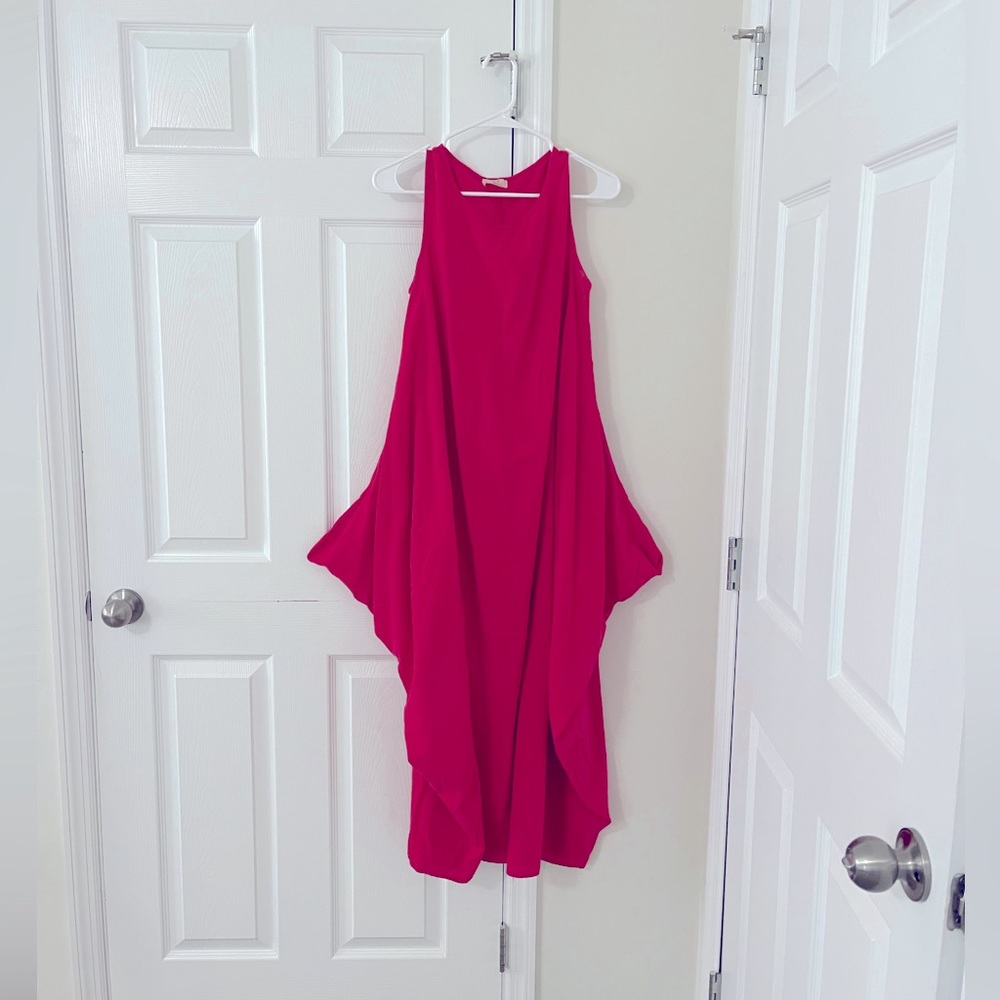 BNWOT. Bathing suit cover up to wedding party attire! Pockets and all!